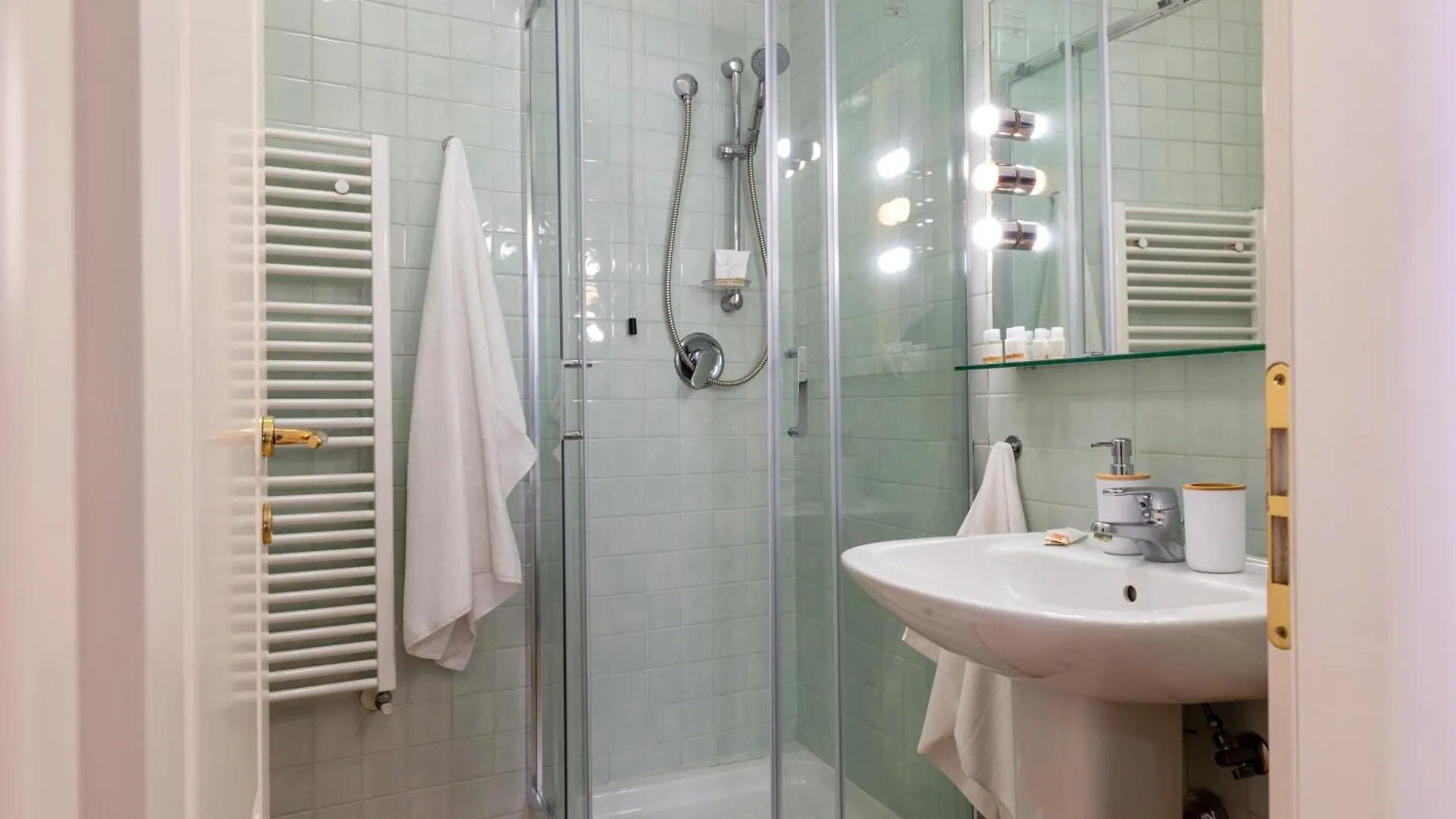 Palazzo Dama - Live Like A Local In Bari Vecchia 아파트