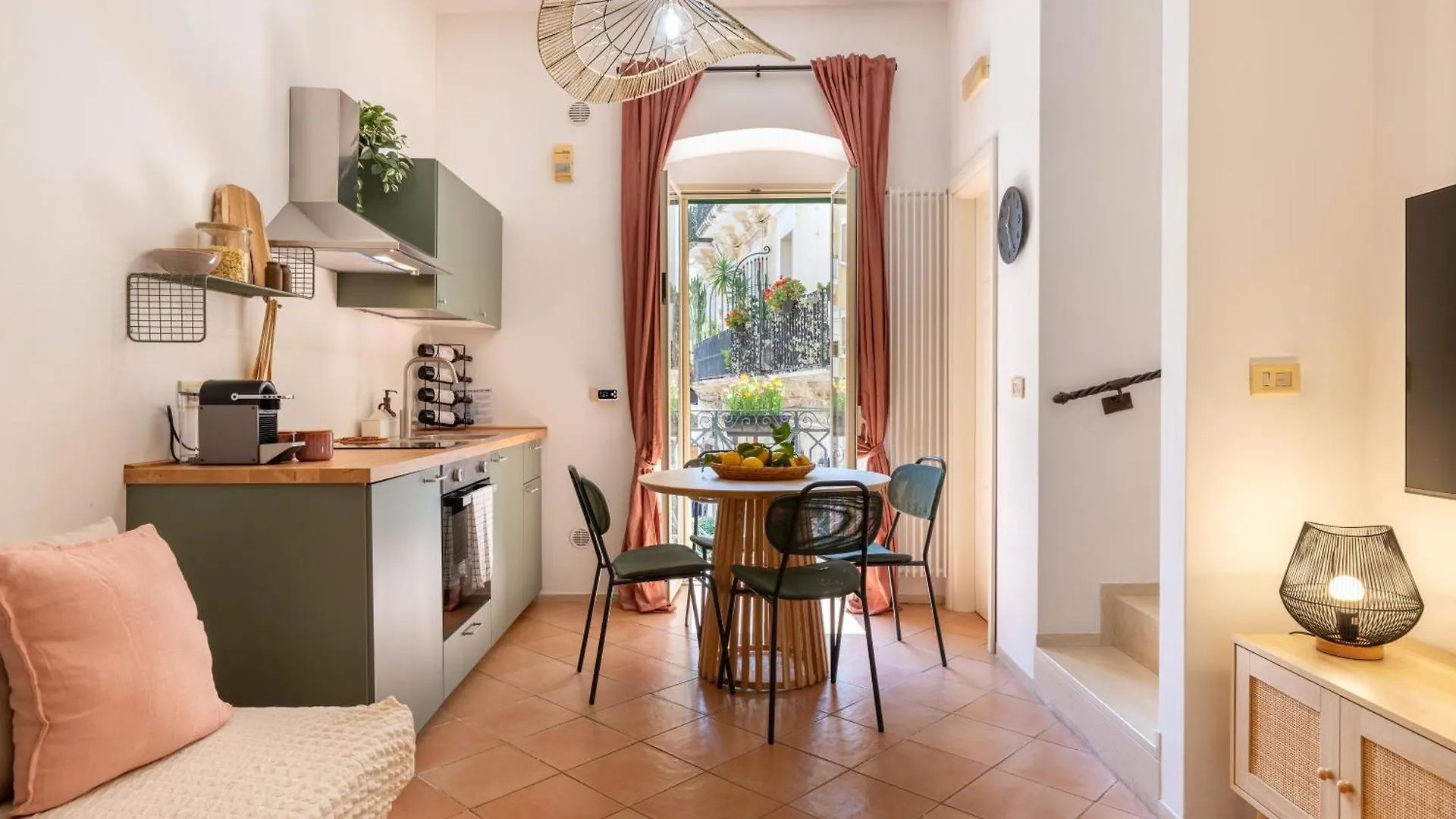 Palazzo Dama - Live Like A Local In Bari Vecchia 아파트