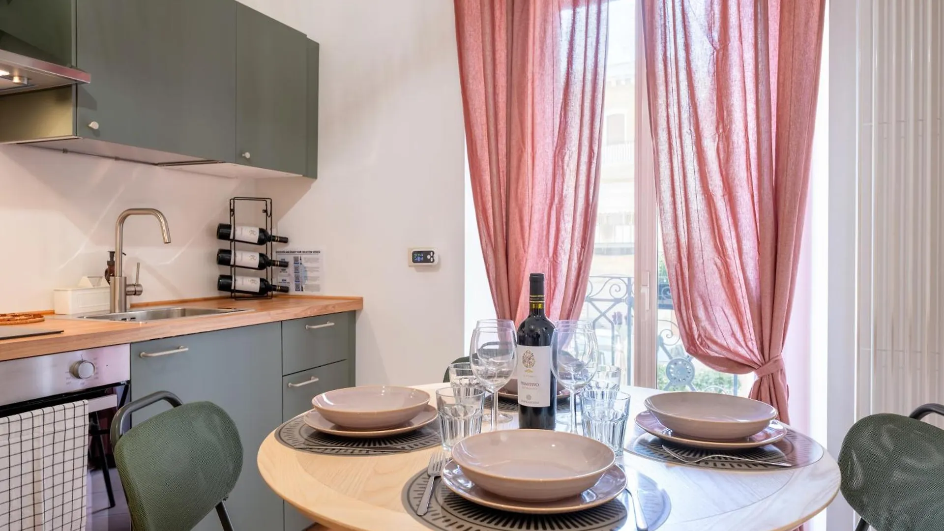 Palazzo Dama - Live Like A Local In Bari Vecchia 아파트 이탈리아